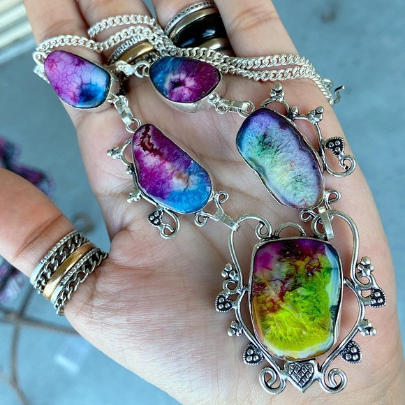 925 Sterling silver rainbow solar quartz necklace - Picture 5 of 8